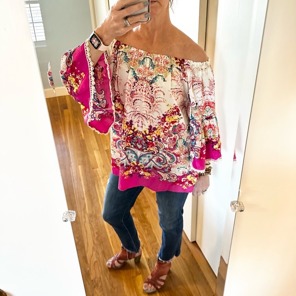 Umgee Tops - Umgee Floral Blouse